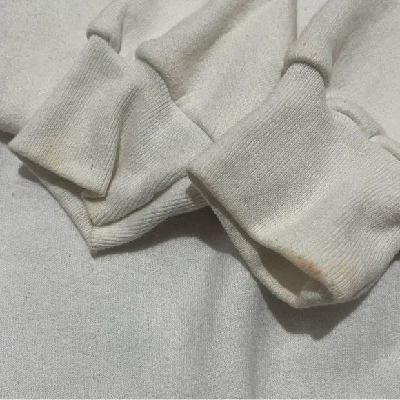 Vintage White Sweater - Picture 5 of 5